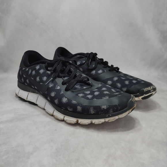 Nike Free 5.0 V4 NS PT Black Spot 695168-003 Women US‎ 12 Running Sneaket - Picture 1 of 11